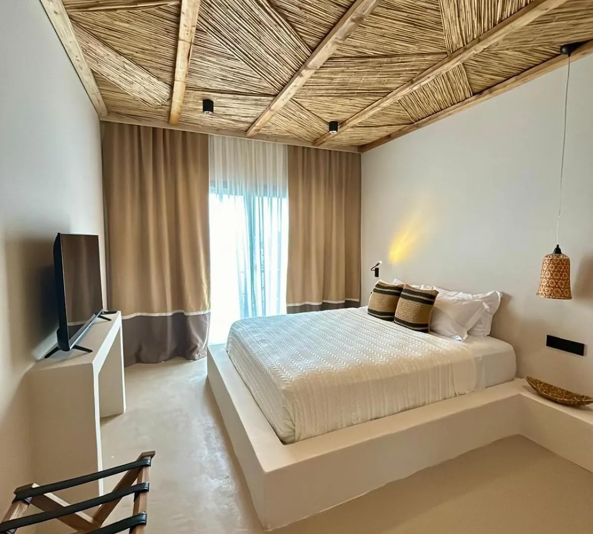 La Local Beach House Yalikavak Турция
